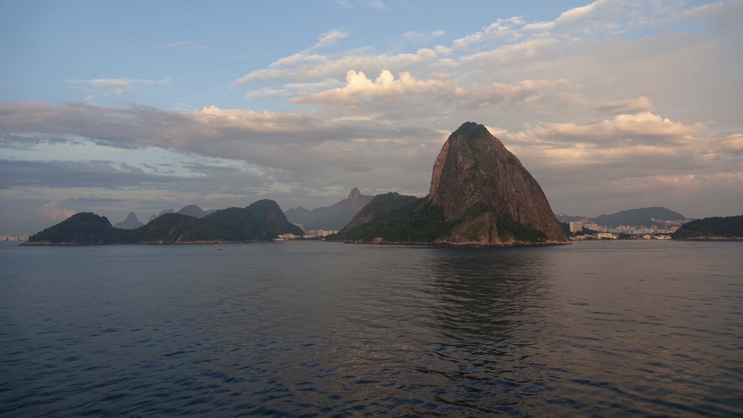 Sun 5th Mar 2023: Sailing into Rio